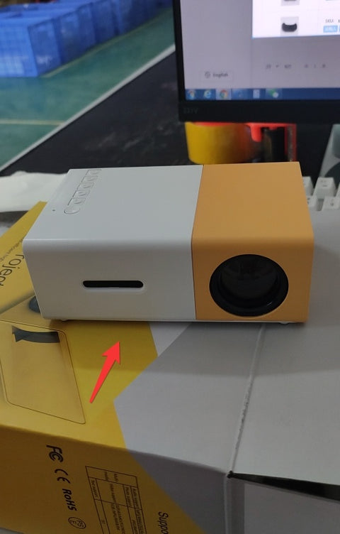 YG300 portable projector for movies and gaming